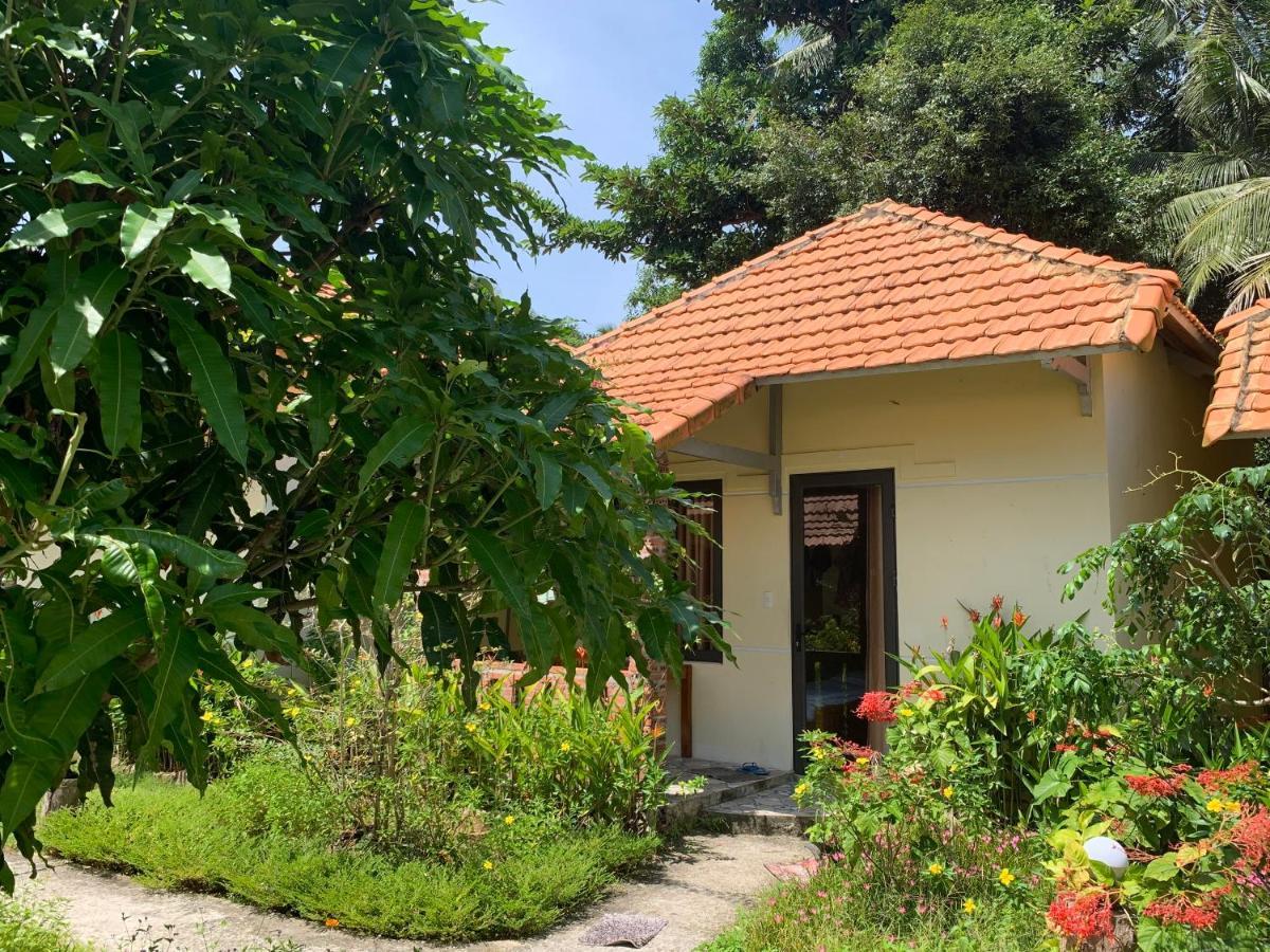 Sun & Wind Paradise Bungalow Дуонг-Донг Экстерьер фото
