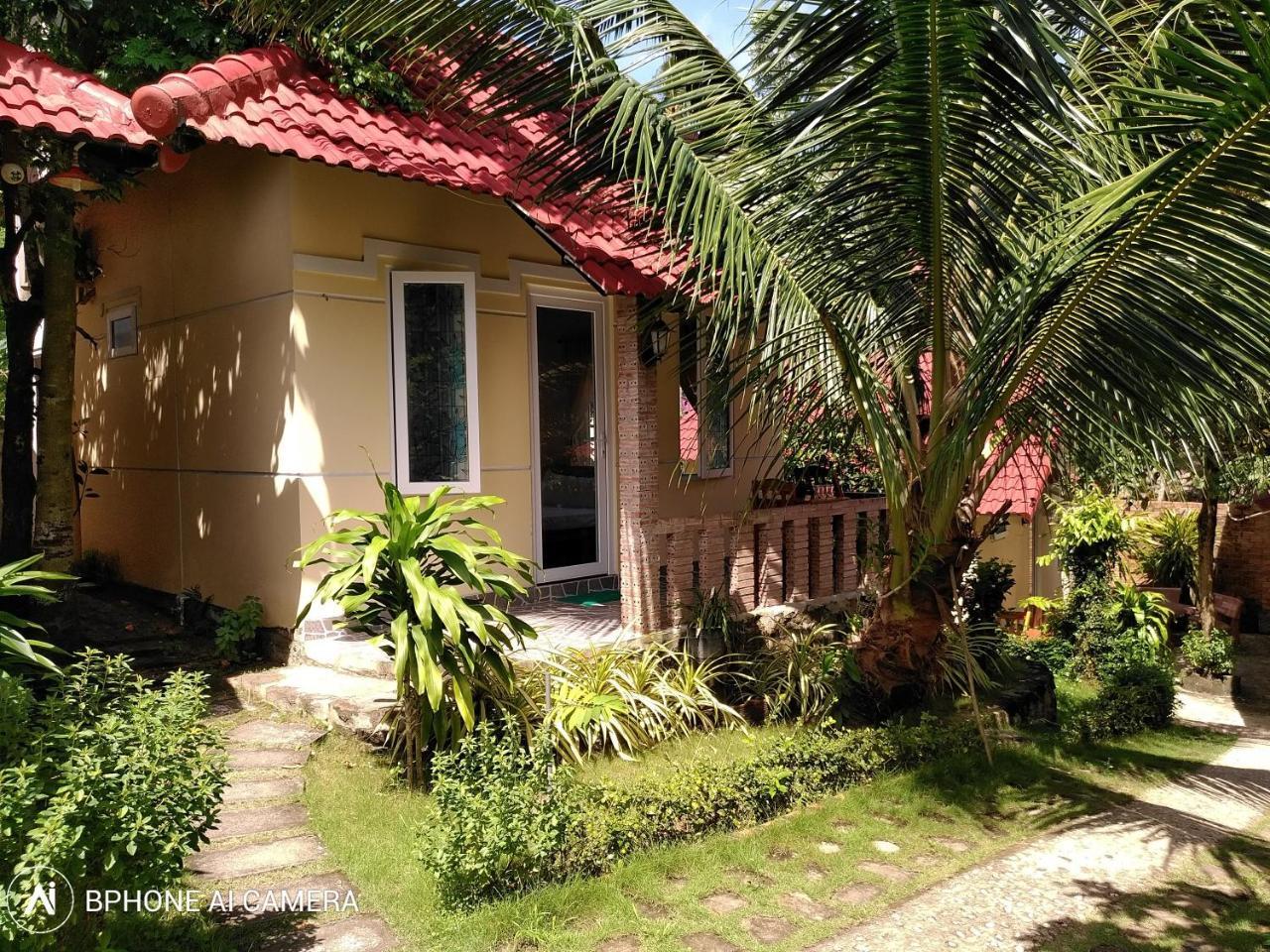 Sun & Wind Paradise Bungalow Дуонг-Донг Экстерьер фото